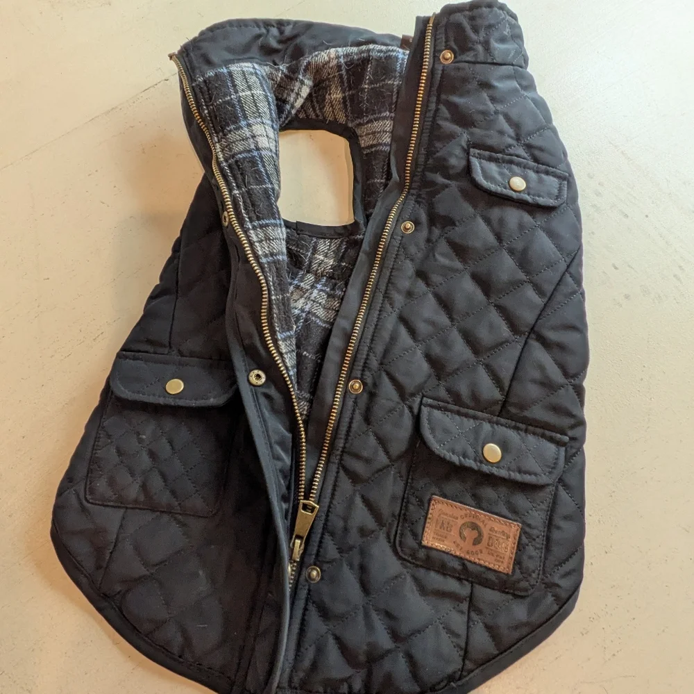 Fabdog barn coat